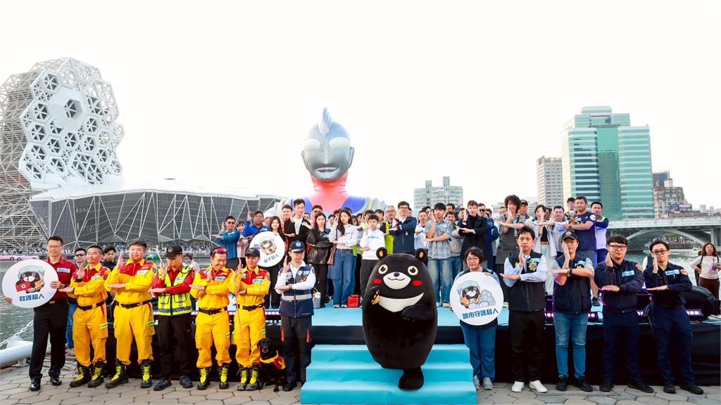 快新聞／陳其邁全力打造！超人力霸王降臨愛河灣　高雄冬日遊樂園盛大登場