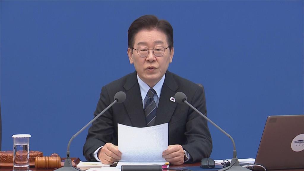 金正恩多次攜金主愛公開亮相 南韓情報院:為接班鋪路