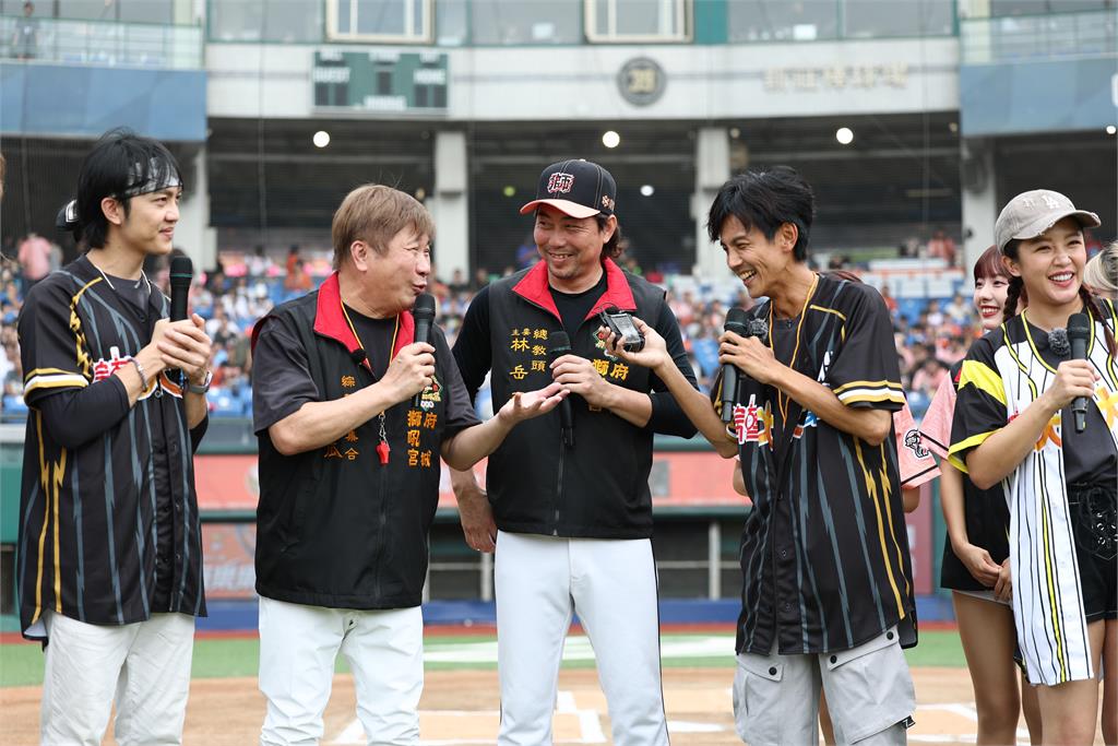 中職／綜藝大集合「送幸福」送進棒球場　獅吼宮廟宇氛圍統一獅主題日吸引大批球迷朝聖