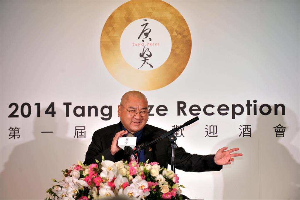 從「感化院壞囝仔」逆襲成百億總裁!尹衍樑生前淚謝「王金平」教誨改變一生