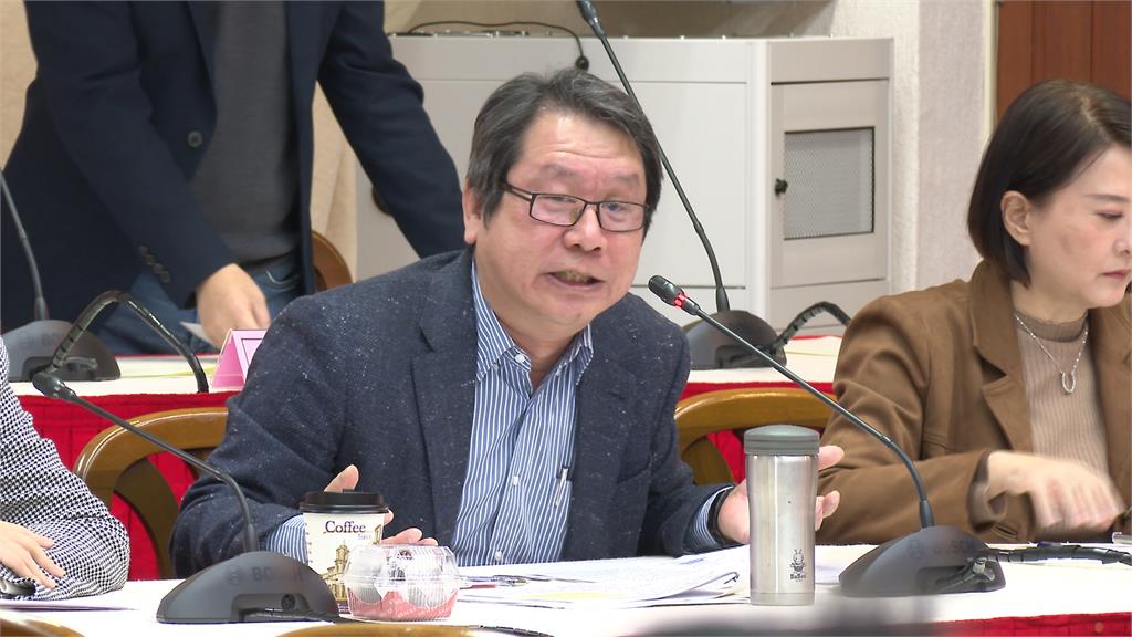 彈劾公聽會張亞中要求講國語 王義川怒回:聽不懂去找翻譯