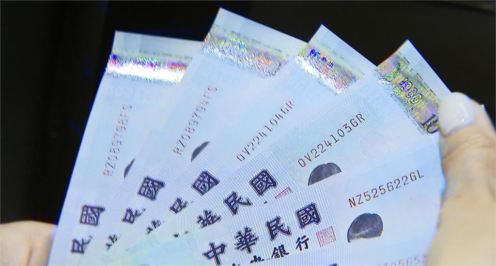 遭質疑用ATM密集存錢　陳佩琪曝1628萬「5大筆金流」