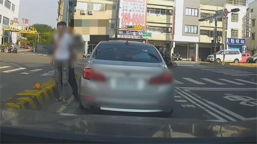員警攔查失竊車輛 兩嫌疑涉毒棄車逃逸