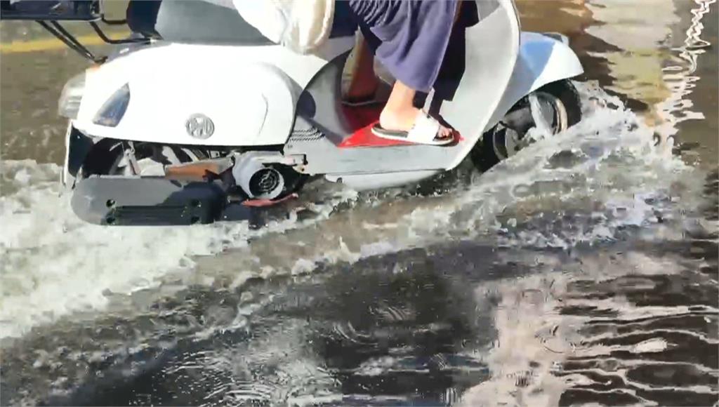 天文大潮! 屏東高雄"低窪地海水倒灌" 東琉線民營業者停航