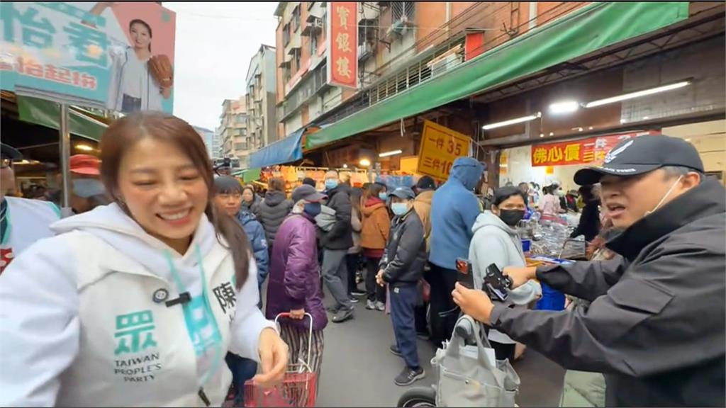 李貞秀國籍爭議多　黃國昌幕僚掃街遭民眾怒嗆