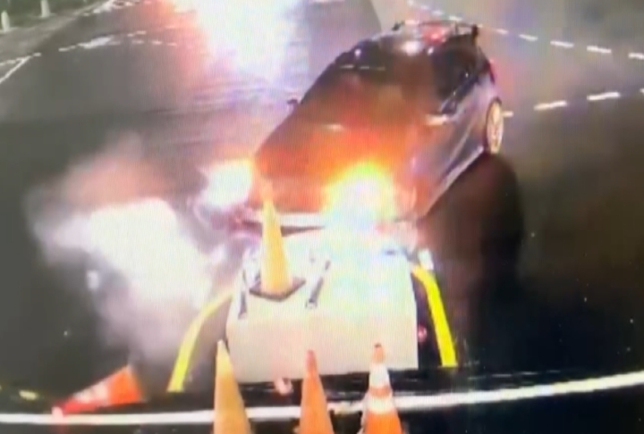 標示不清?彰化員林庇護島被撞 駕駛豪車維修數十萬怒喊要國賠
