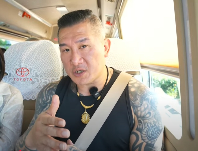 猛吹「中國好棒棒」垃圾桶也不放過!館長「1回應」遭網嗆爆:水準差太多