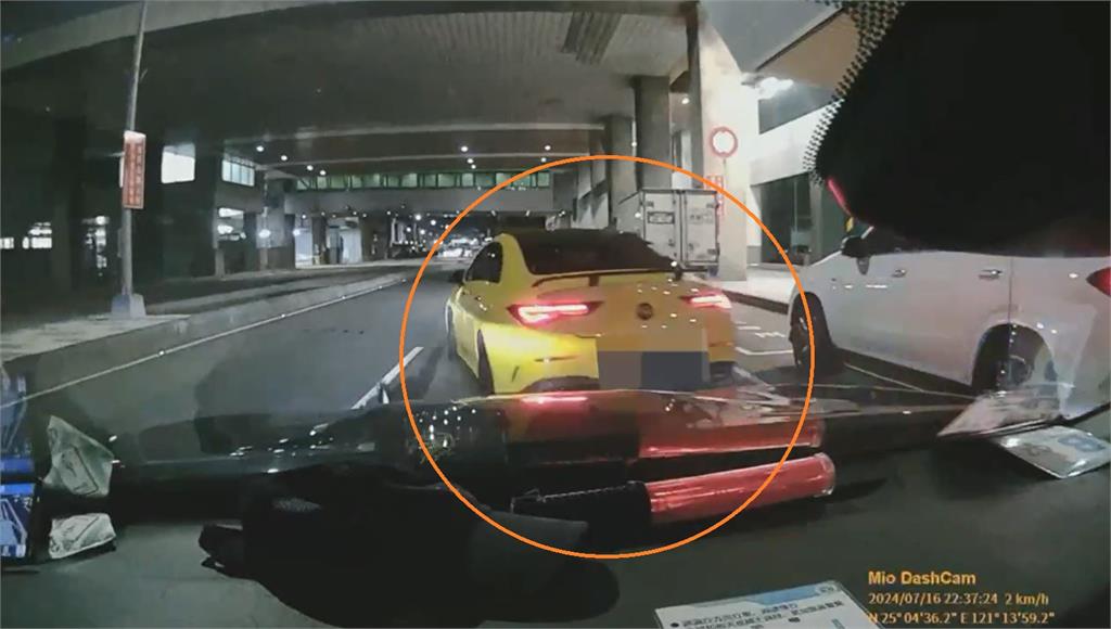 快新聞/抓到了!「拒檢撞警車」警開13槍後逃逸 桃機賓士男落網身分曝