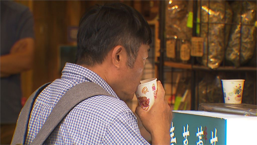 大稻埕80年青草茶老店腸桿菌科超標　！　遭衛生局挨罰3萬　店家積極改善顧食安