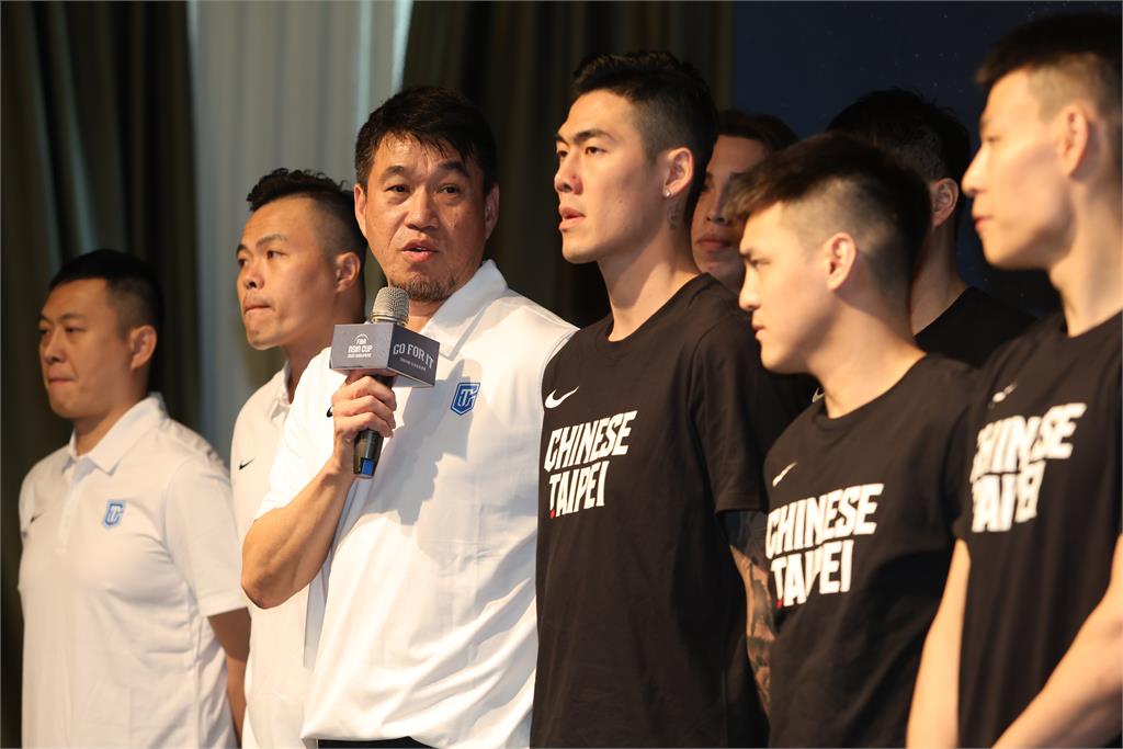 男籃組訓紛擾、磨合不足　台灣隊長劉錚坦言：要好成績有難度