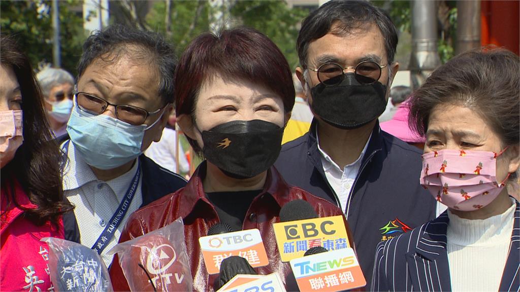 柯文哲脫口罩唱歌違規 盧秀燕:開罰3千元