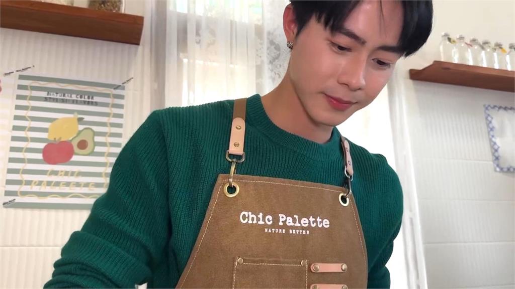 高雄優格店驚見「超帥男店員」　民眾：像韓劇裡走出來