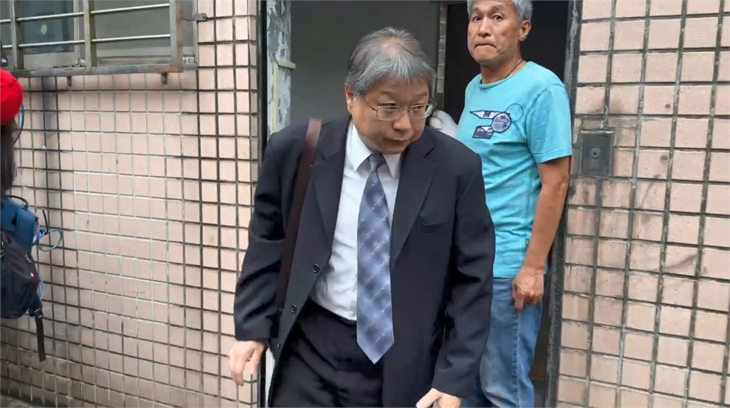 快新聞／查幽靈連署！黑金專組檢察官領軍　帶回藍新北市黨部書記長、書記