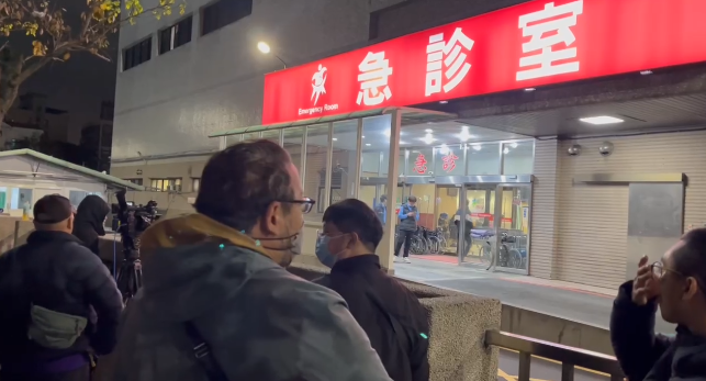 快新聞/柯文哲緊急戒護外醫 深夜11點半離開醫院返回北所
