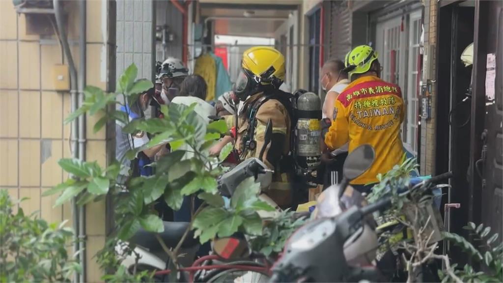 高雄5層樓老公寓　驚傳火警4樓3名住戶一度受困