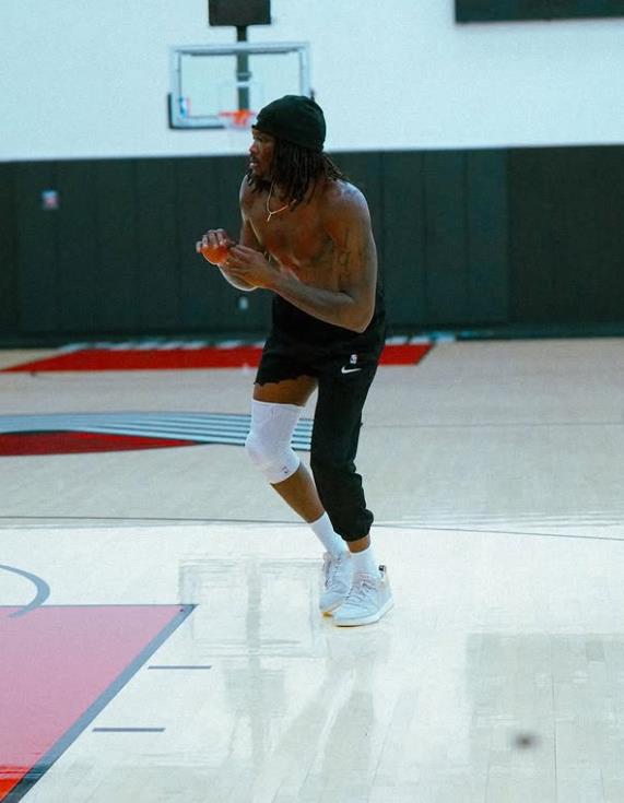 NBA/自由球員市場已開湖人中鋒仍沒著落 據傳有3位新目標但都不如「他」