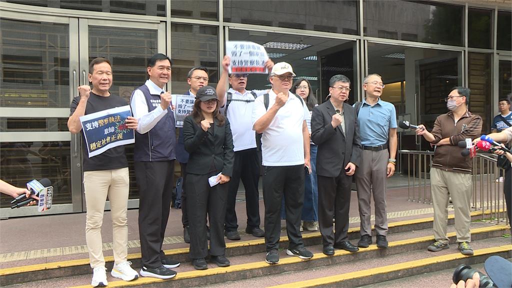 "警察節"開庭！　土城毒駕撞死所長　遺孀掩面痛哭