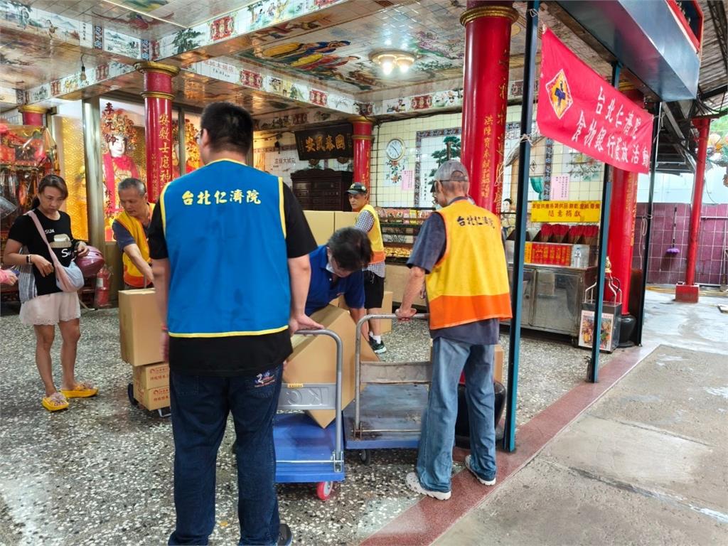 台北仁濟院食物銀行溫暖600個弱勢家庭