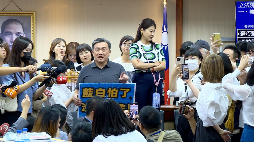 把自己當立委?陳智菡亂入委員會直播 賴瑞隆痛批「新國會亂象」