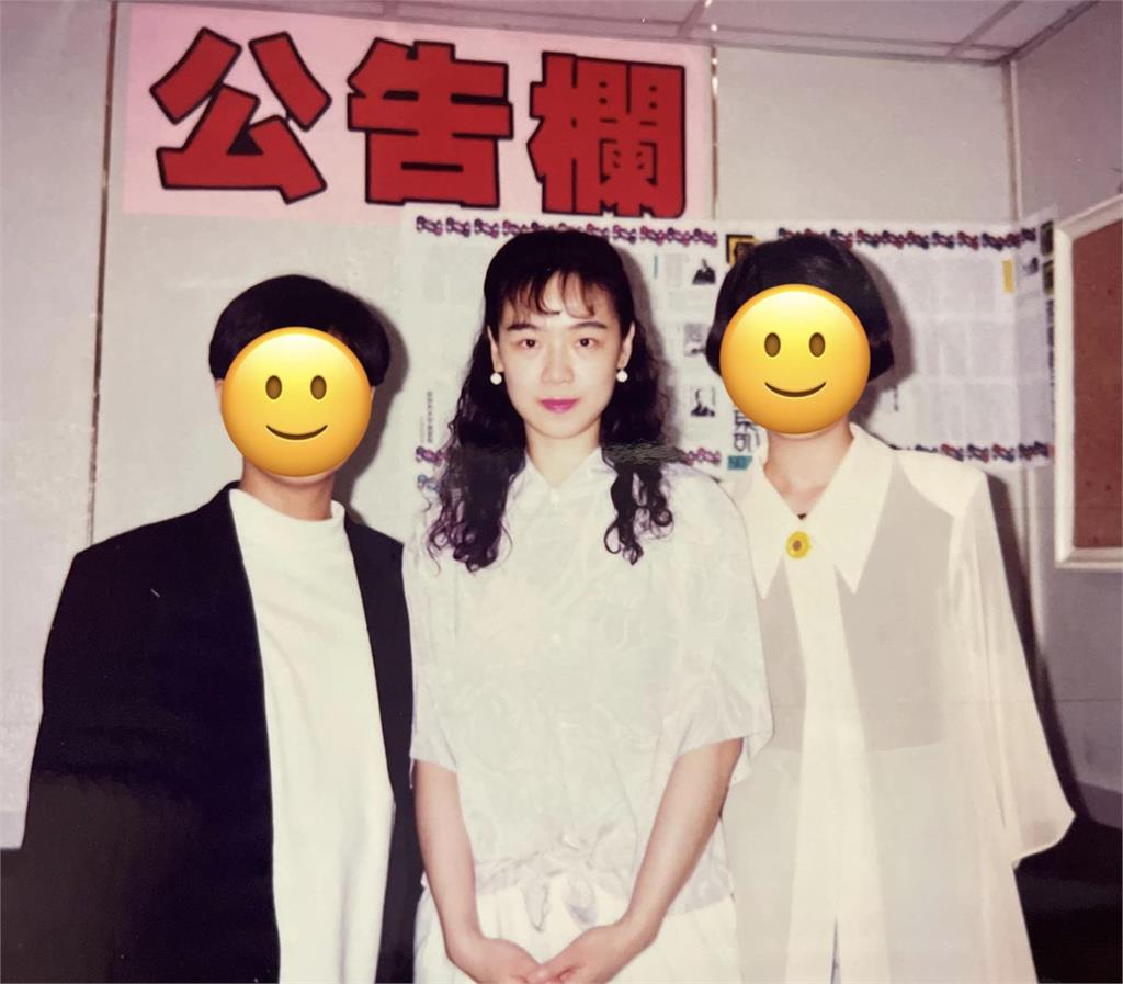 徐薇30年前「仙氣嫩照」曝光！網見「清純玉女貌」激喊：瓊瑤女主角