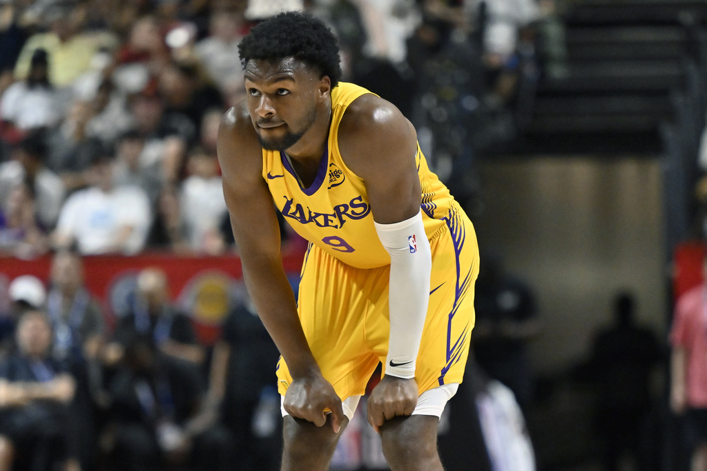 NBA(影)/新科狀元「旗子哥」談職業賽首秀:可能是我最糟比賽之一