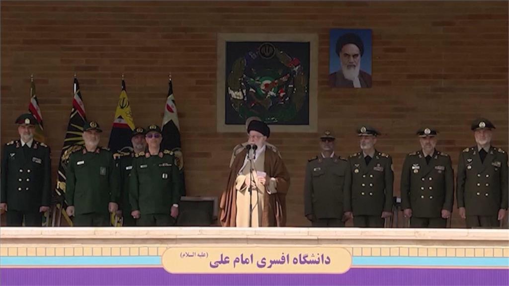 哈米尼神權統治近40年　將伊朗逼向世界牆角