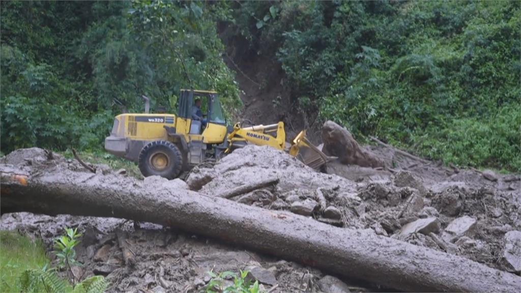 厄瓜多強降雨引發洪水山崩 影響輸油管被迫暫停輸油