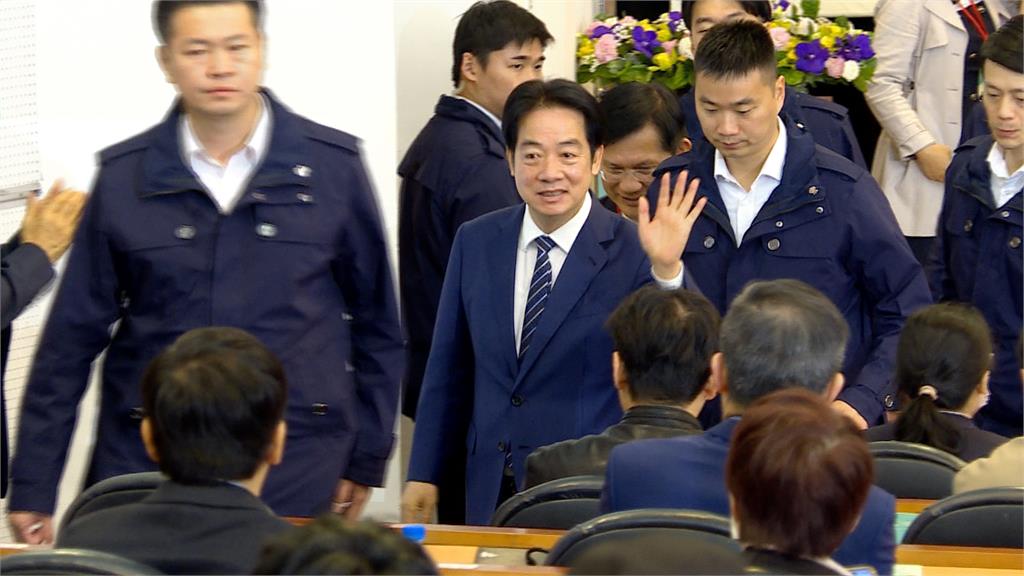 卓揆秀單據證自費包機訪日　藍白批「特權」　府方：何錯之有！