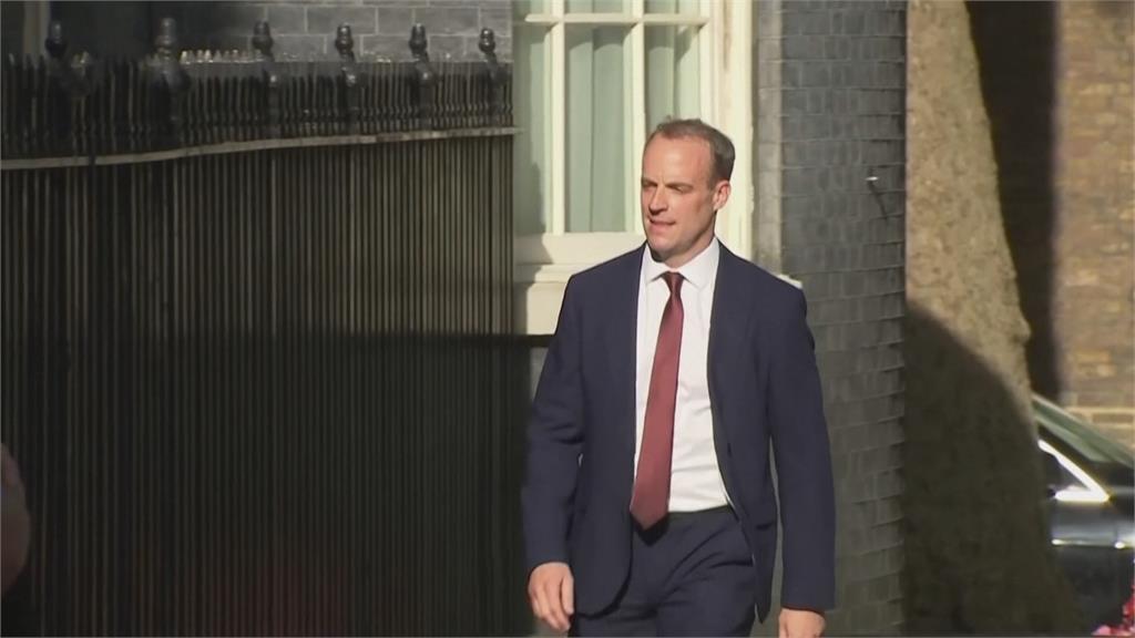 身陷職場霸凌醜聞 英國副首相閃電宣布辭職