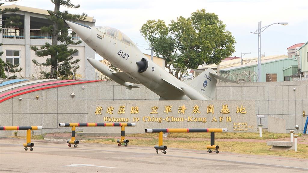 不知清泉崗機場「軍民兩用」挨批 黃健豪連2天道歉
