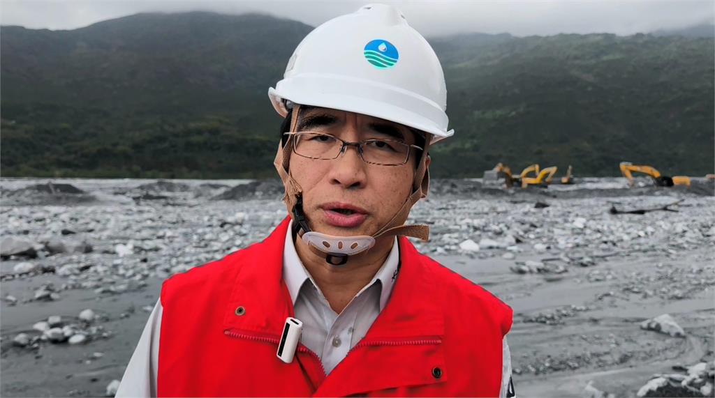 明利村滿是泥濘現況曝 水利署:一週完成臨時堤防