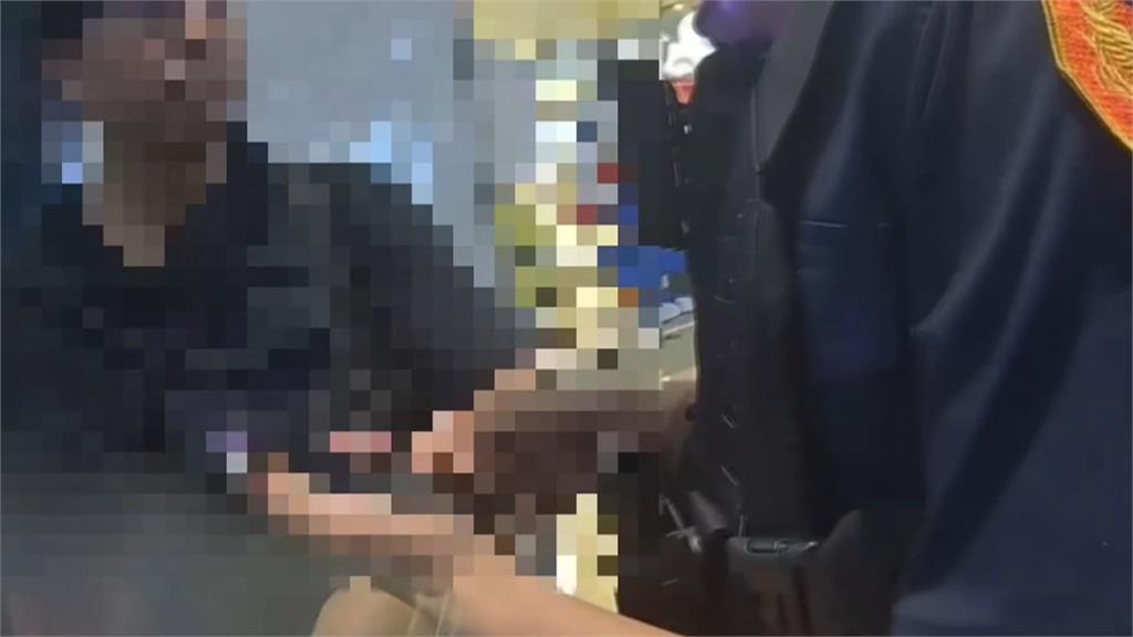 扯！　信義區逛街刻意靠近女　攝狼提「挖洞紙袋」偷拍