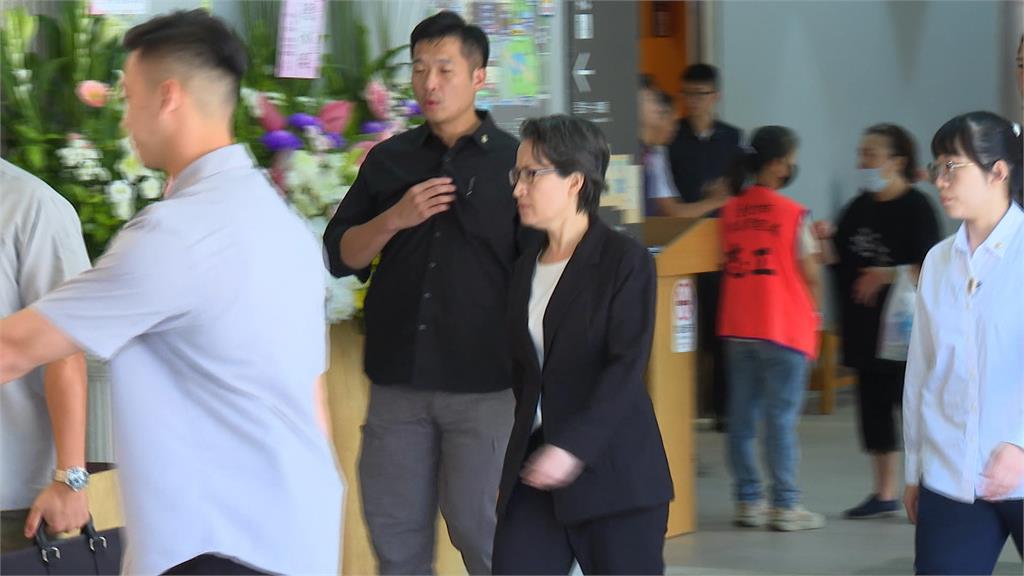 6歲女童小沂姑爺今告別式 賴清德、蕭美琴現身弔念