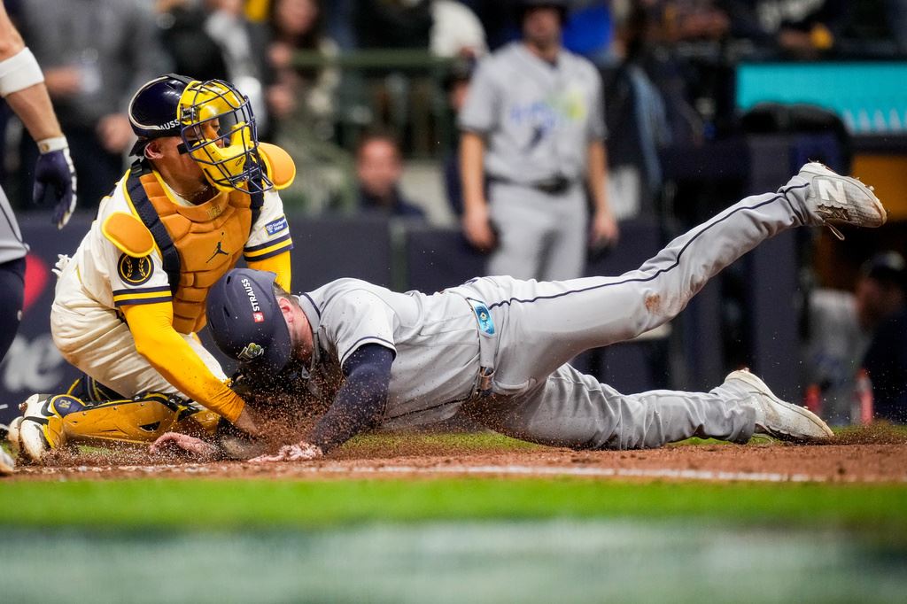 MLB(影)／世界大賽上演本壘攻防神阻殺！喬里奧雷射肩救命　光芒跑者慘遭阻殺