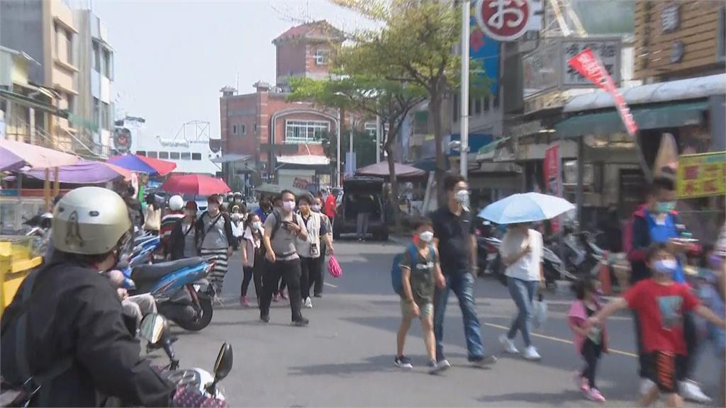 南下遊旗津品嚐美食　陳菊力挺商家、居民