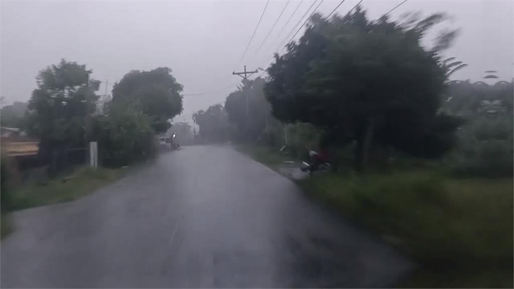 「杜蘇芮」達超級颱風標準 菲律賓爆山崩淹水災情