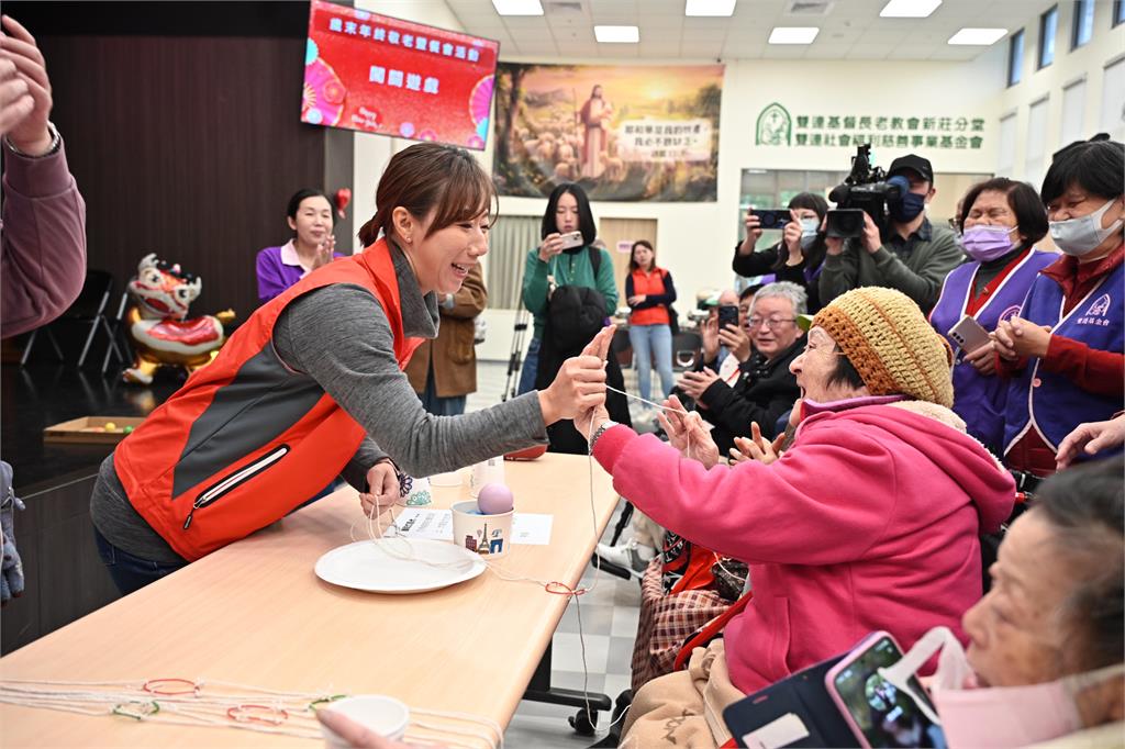 永齡寒冬送暖捐款一億　永飽安康再升級　從營養送餐到社會創新　長輩照顧升級幸福滿分