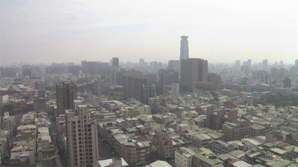 東北風挾境外污染物南移 工廠減排降載!高雄環保局加強應變