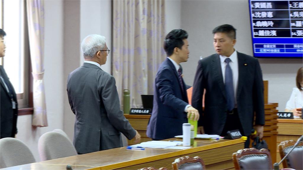 潘孟安、吳釗燮請假 朝野口水戰解凍又卡關