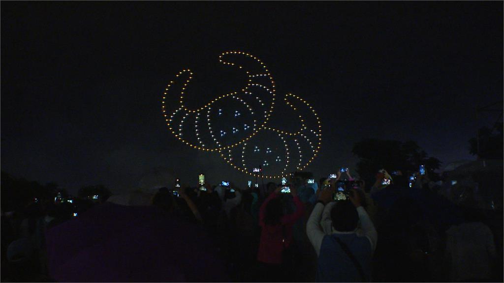 歡慶新北美術館週年 畢書盡.白安獻唱 無人機煙火秀嗨翻天