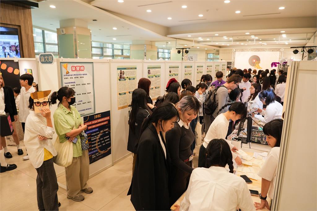 傳播新世代的聲音!世新口傳系畢展《回聲》精彩揭幕