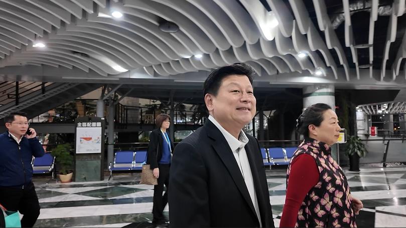 罷免壓力山大?傅崐萁狂點4800盞光明燈 林右昌酸:若誠心1盞就夠