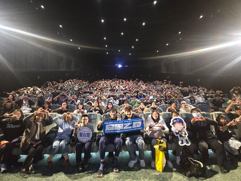 棒球／票房已逼近6000萬！陳冠宇向經典賽國家隊「請假」站台！分享12強甘苦談