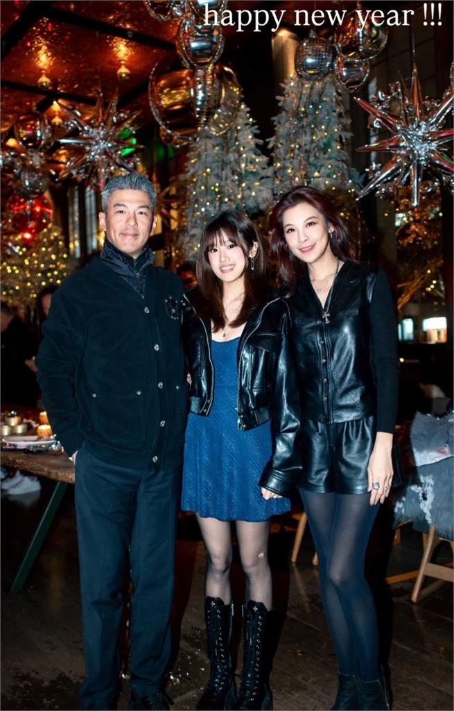 定居中國「名模林若亞」當繼母10年!梧桐妹突曬照「48歲真實狀態」被出賣