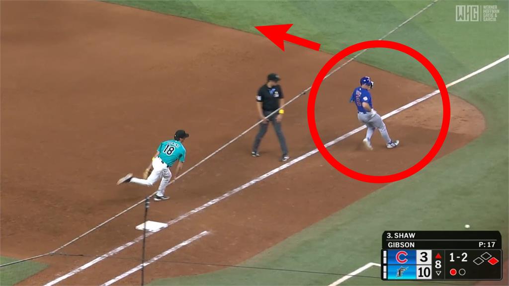 MLB(影)／欸抓到囉！馬林魚捕手「化失誤為另類雙殺」自家小編狂吹：IQ1000