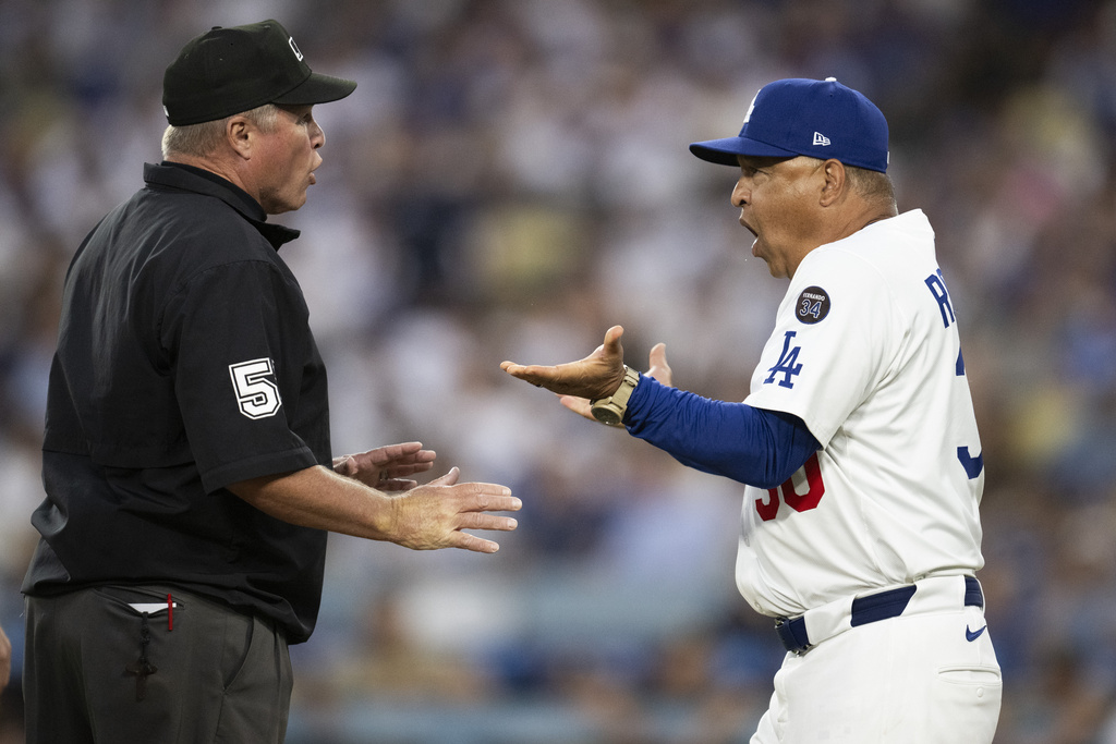 MLB(影)/道奇教士觸身球大亂鬥 連兩隊總教練都大打出手「下場慘了」