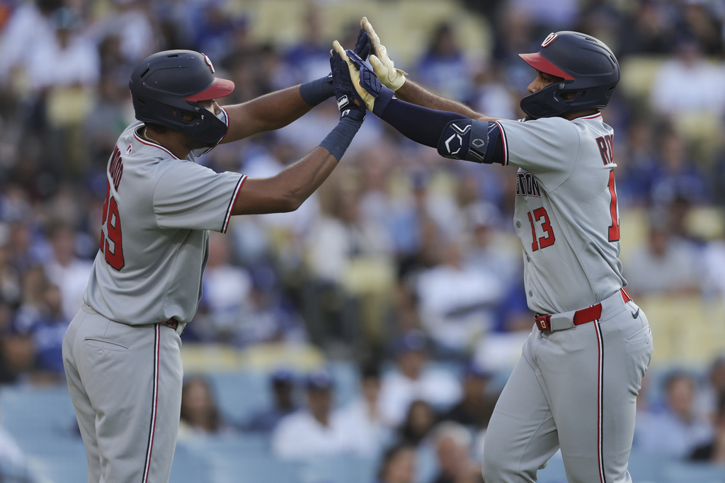 MLB(影)/道奇國民全壘打互轟趴!大谷翔平4支0沒加入8支全壘打煙火秀