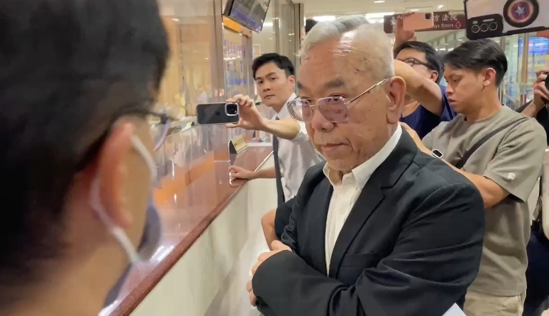 京華城開庭…應曉薇戶頭驚見百萬金流！關鍵人出庭脫口爆出「當然是…」下秒急改口