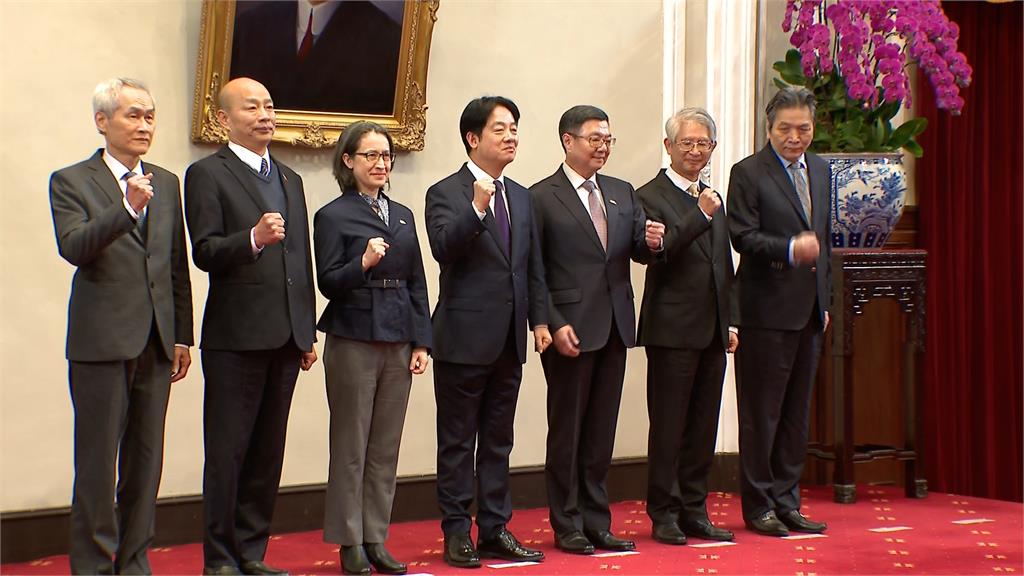 「勇鷹」墜海幸飛官獲救 賴總統喊話立院全力支持國防