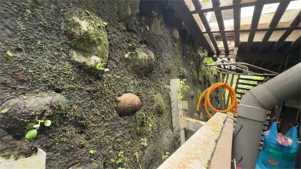 憂變老爺山莊翻版！　台北士林山坡地基掏空驚見「兩米寬天坑」